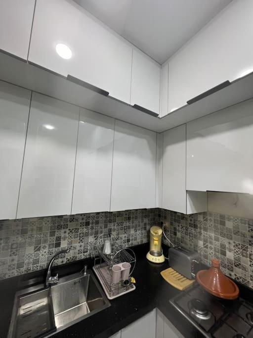 Appartement Proche Aeroport มาร์ราเกช ภายนอก รูปภาพ